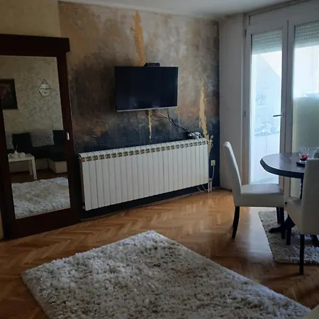 Milicans2 Apartment